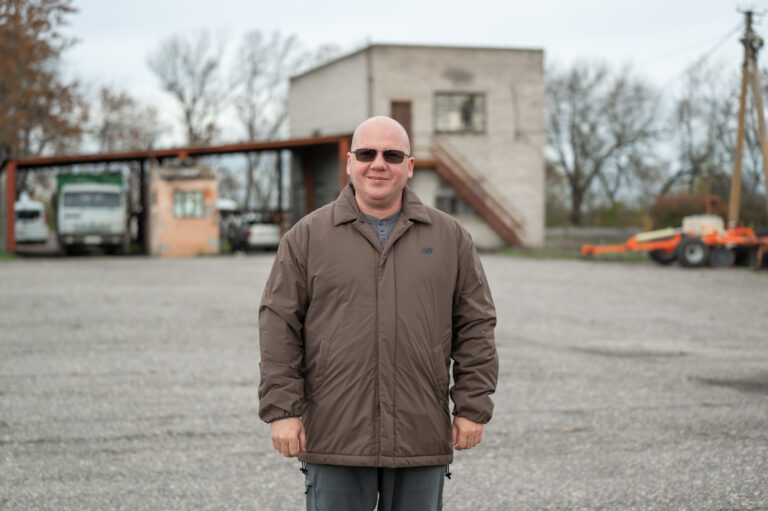 «Аби жити в селі — треба працювати на землі», — історія Віталія з Казанківської громади